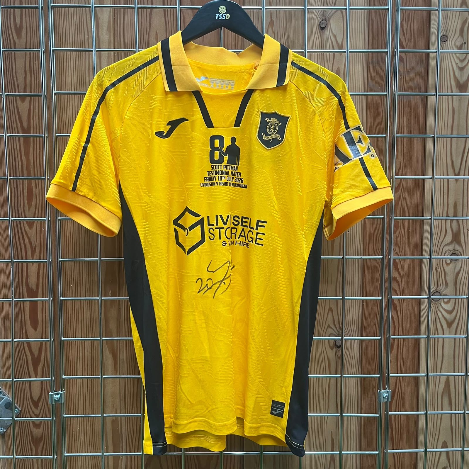 Pittman Testimonial Match Issue Signed Danso #20 - Image 2
